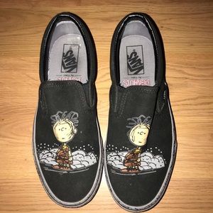 Vans Peanuts Size 8 Women’s